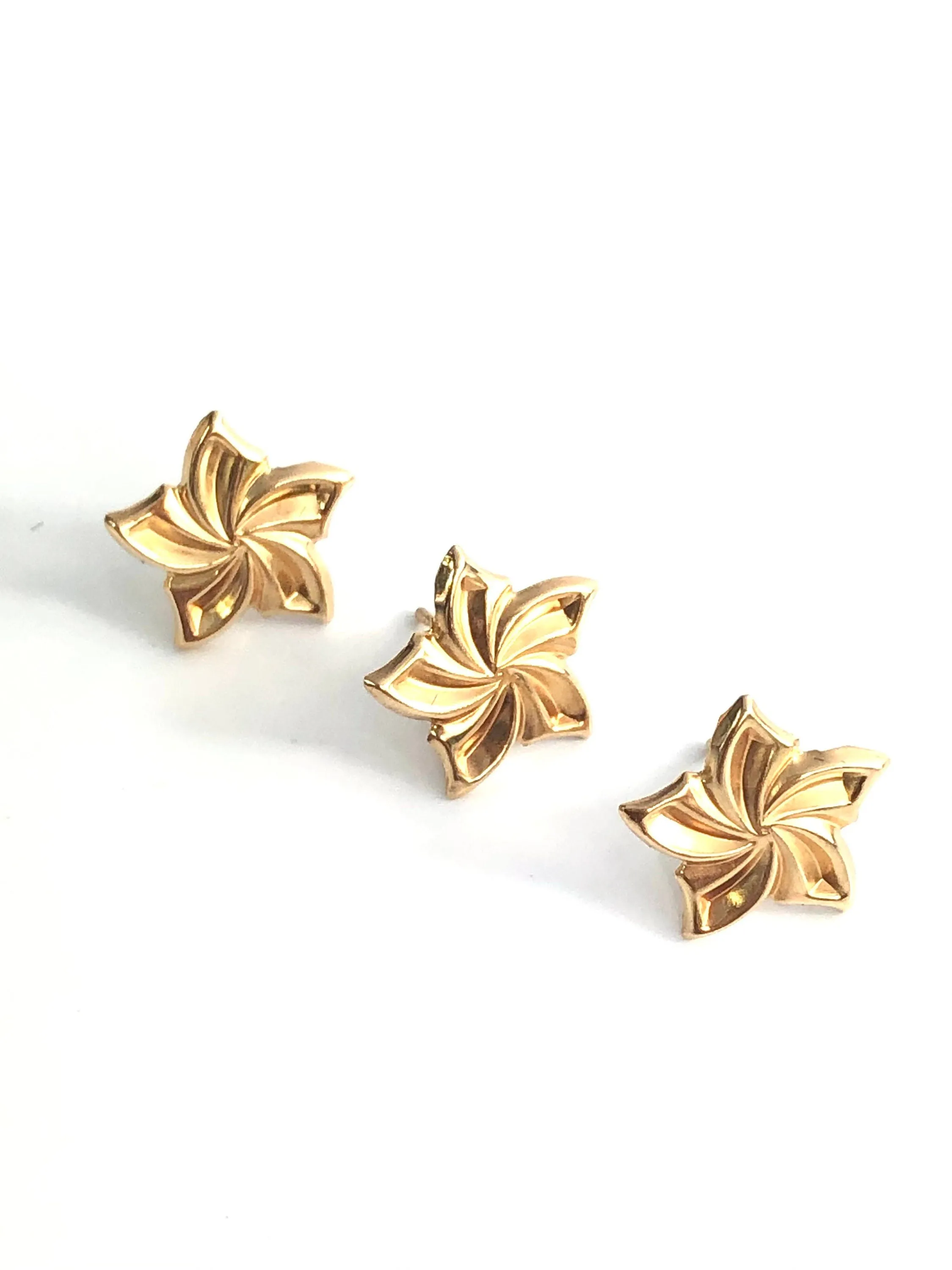 14K Yellow Gold Earrings Sku#E8-2