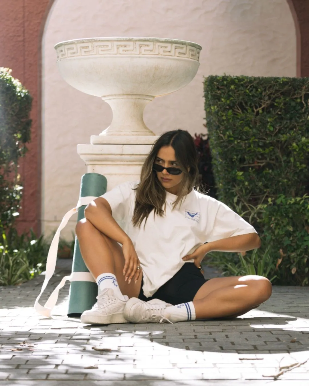 Movement T-Shirt – Cream / Royal Blue