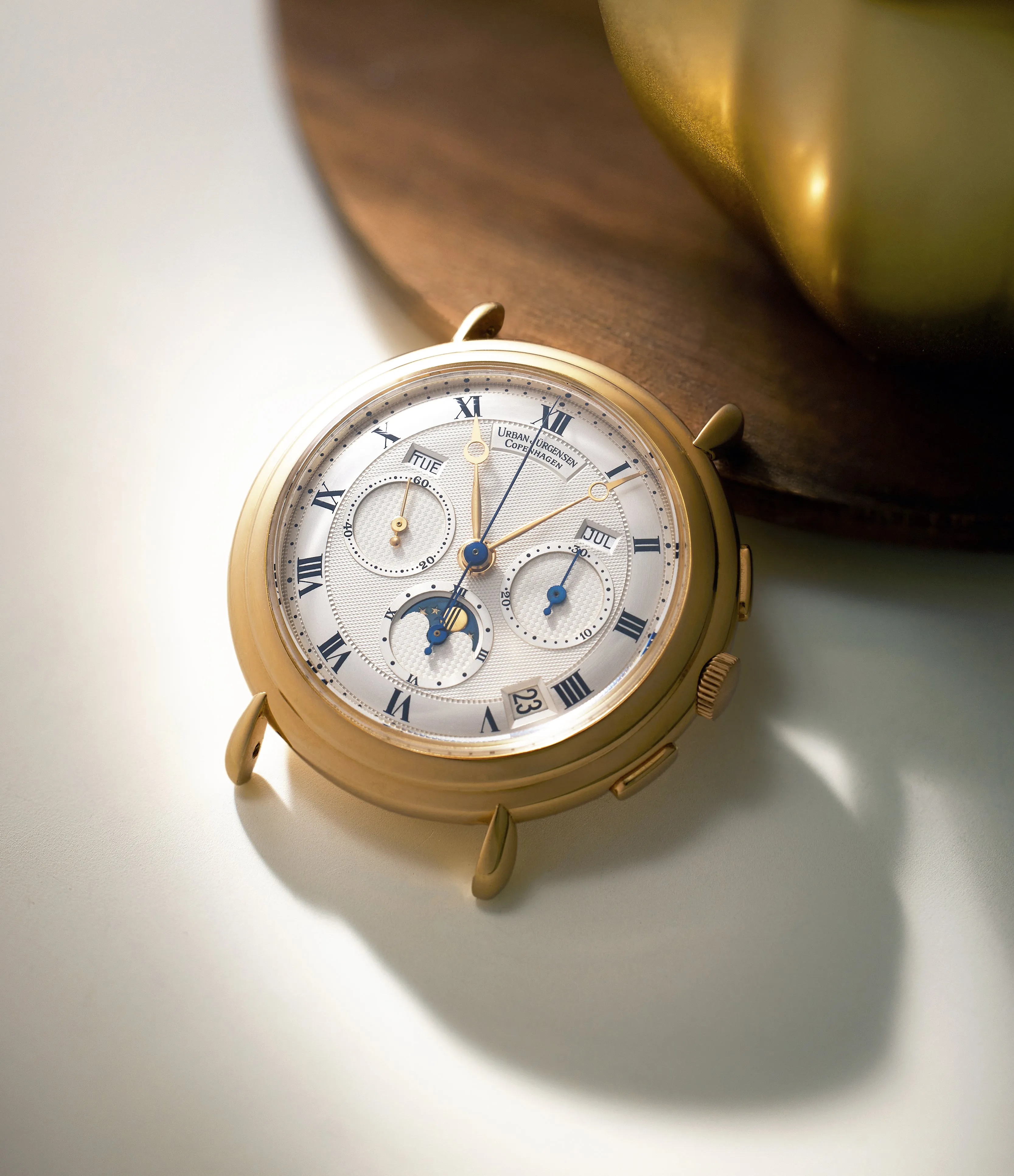 Reference 1, Yellow Gold
