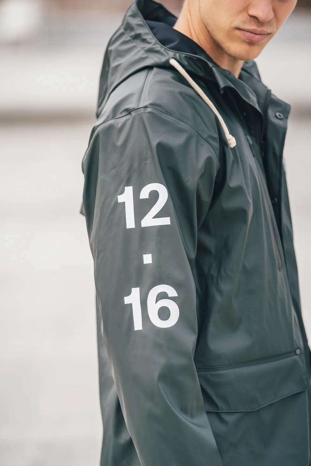 Twelve Sixteen RainZ3 100% Recycled - Black